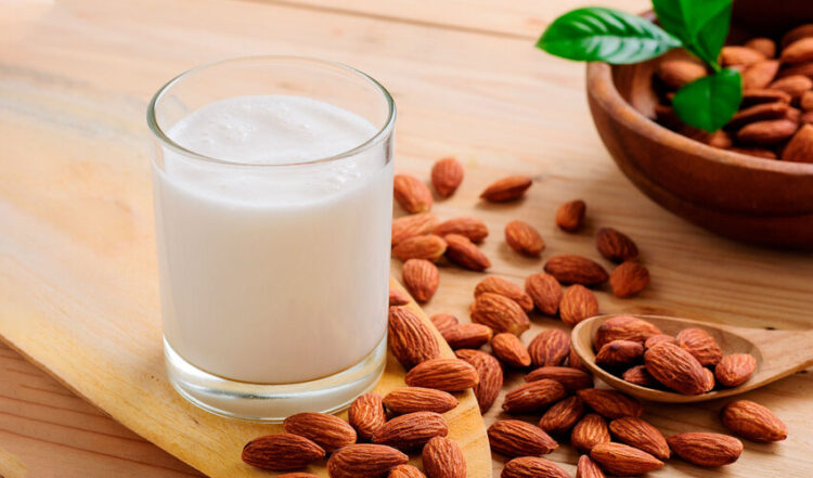 Benefits to Having Almond Milk.